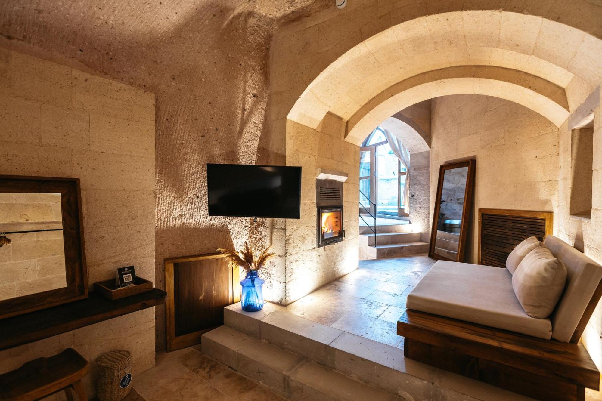 มิลล์สโตน เคฟ สวีท Hotel อุตชิซาร์ ภายนอก รูปภาพ